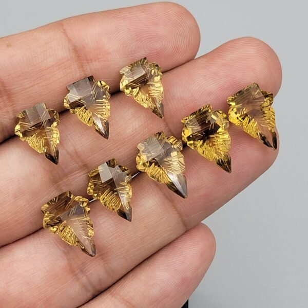 Natural Smoky Quartz – 49.10 Carat – Leaf Cut – African Origin – Custom Hand-Carved Designer Gemstone