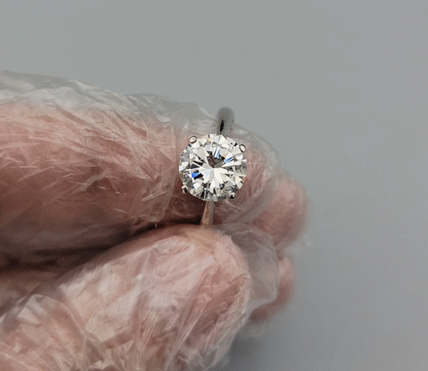 3.02 Carat Natural Diamond – Round Brilliant – F Color SI1 – IGI Certified – Laser Inscribed – France-Made 750 Gold Ring