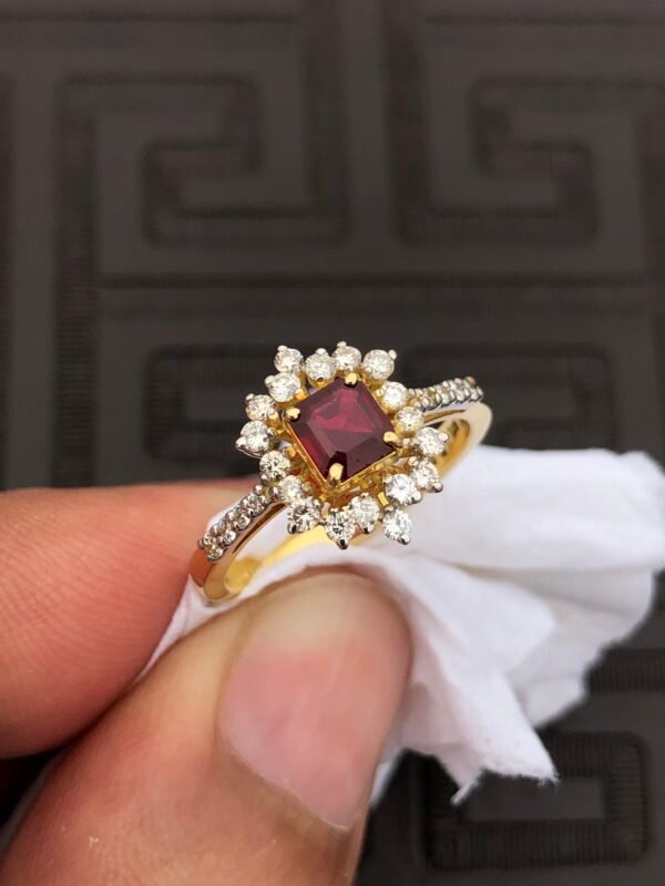 Natural Ruby & Diamond Ring – 18K Solid Gold – 0.60 Carat Ruby & 0.41 Carat Diamond