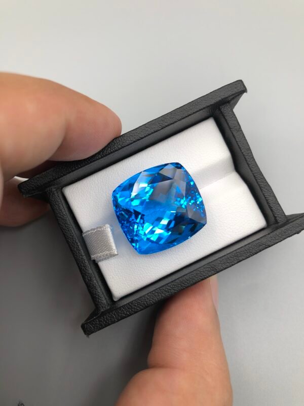 Natural Swiss Blue Topaz – 52.38 Carats – Cushion & Brilliant Cut – GGI Certified – Transparent Gemstone