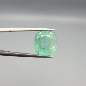 Natural Emerald (Panna/Zamrud) – Weight 6.05 Carat – Origin Chitral Valley – Pakistan