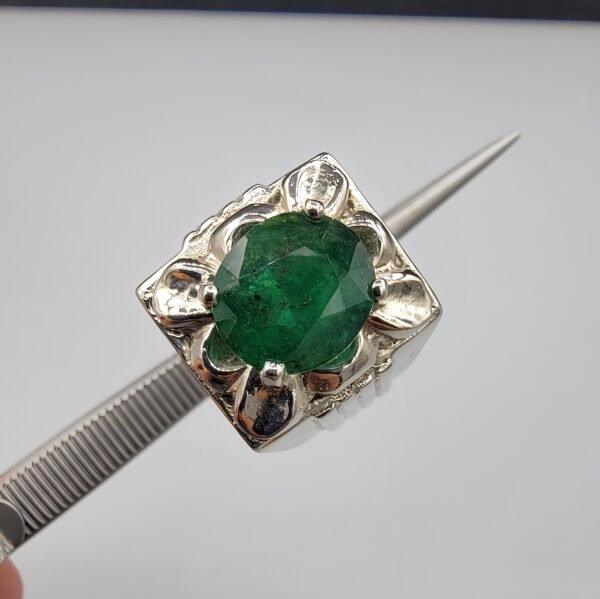 Natural Emerald 4.75 Carat – Oval Cut Sterling Silver Ring – Origin Swat Pakistan