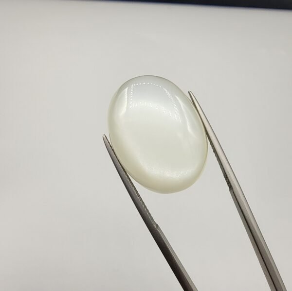 Natural Moonstone - Weight 26.24 Carat