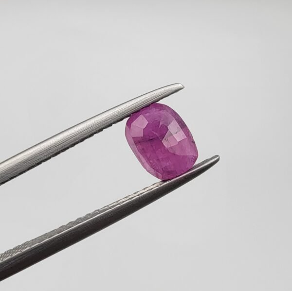 Natural Ruby - Weight 0.92 Carat - Origin Kabul (Afghanistan)