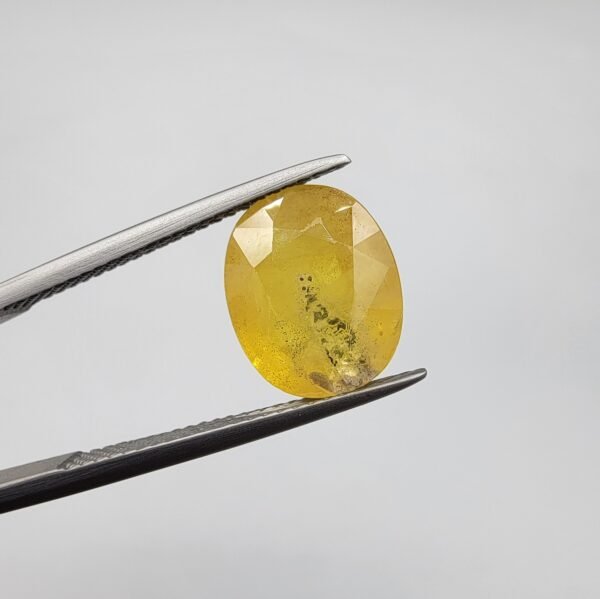 Natural Yellow Sapphire – 5.67 Carat | African Origin Gemstone