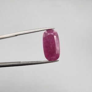 Natural Ruby – 6.82 Carat – Origin Mozambique – Oval Cut Gemstone