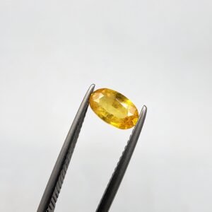 Natural Yellow Sapphire (Pukhraj) – 0.98 Carat – Origin Madagascar – Oval Cut Gemstone