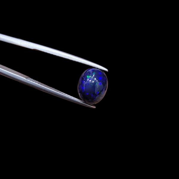 Natural Blue Opal – 1.88 Carat – Ethiopia Origin – Premium Oval Cut Gemstone