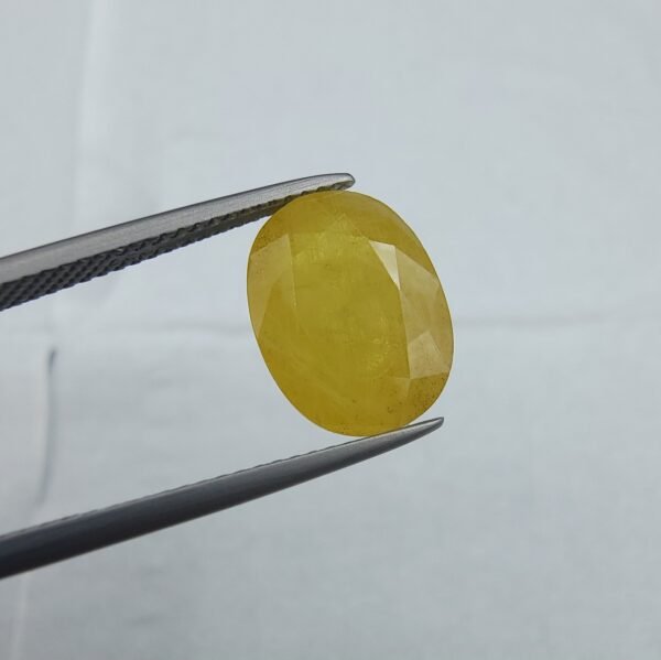 Natural Yellow Sapphire – 7.10 Carat | African Origin Gemstone