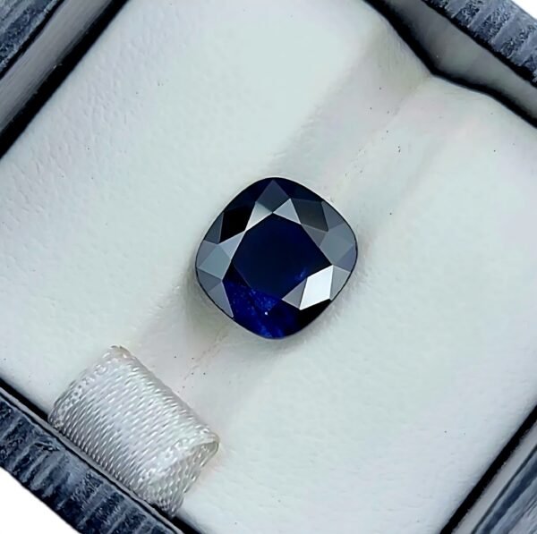 Natural Blue Sapphire – 3.92 Carat – Deep Royal Blue – Cushion Cut – Australia Origin