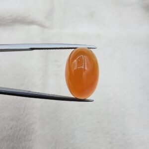 14.48 Carat Natural Carnelian Agate Yemeni Aqeeq stone oval cabochon from Yemen