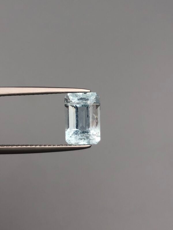 Natural icy blue aquamarine gemstone, 2.88 carats, ethically sourced from the Shigar Valley in Pakistan, displaying high transparency and vitreous luster.