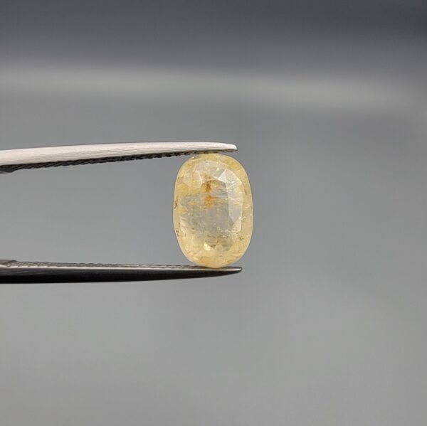 Natural Ceylon Yellow Sapphire – 4.84 Carat – Authentic Untreated Pukhraj | Rare Sri Lankan Origin | Brilliant Gemstone