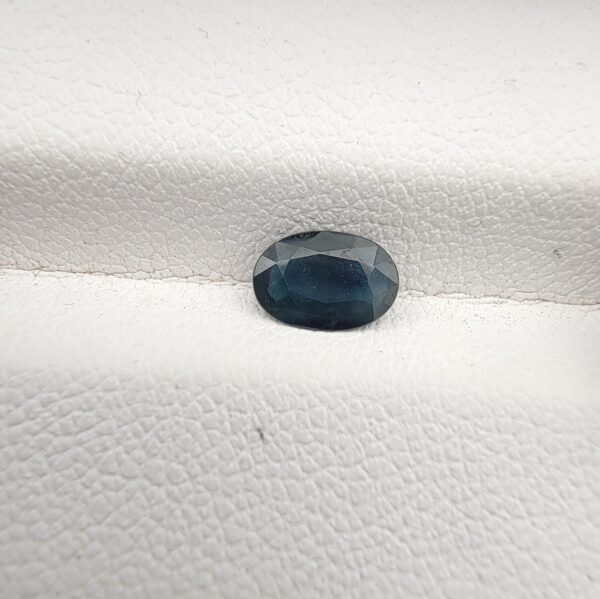 Natural Blue Sapphire (Neelam) – Weight 0.72 Carat – Kanchanaburi (Thailand) – Oval Shape