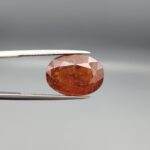 Natural honey-amber Hessonite Garnet Gomed oval cut gemstone 15.38 carat, untreated January birthstone